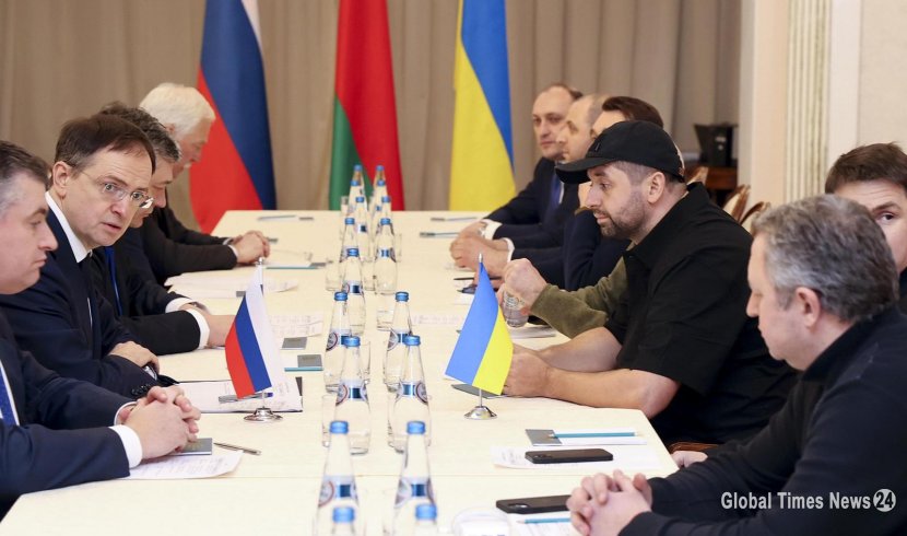 Guerre en Ukraine : les premiers pourparlers entre Kiev et Moscou