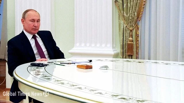 Why do some leaders prefer to sit behind Putin's 6-meter table?